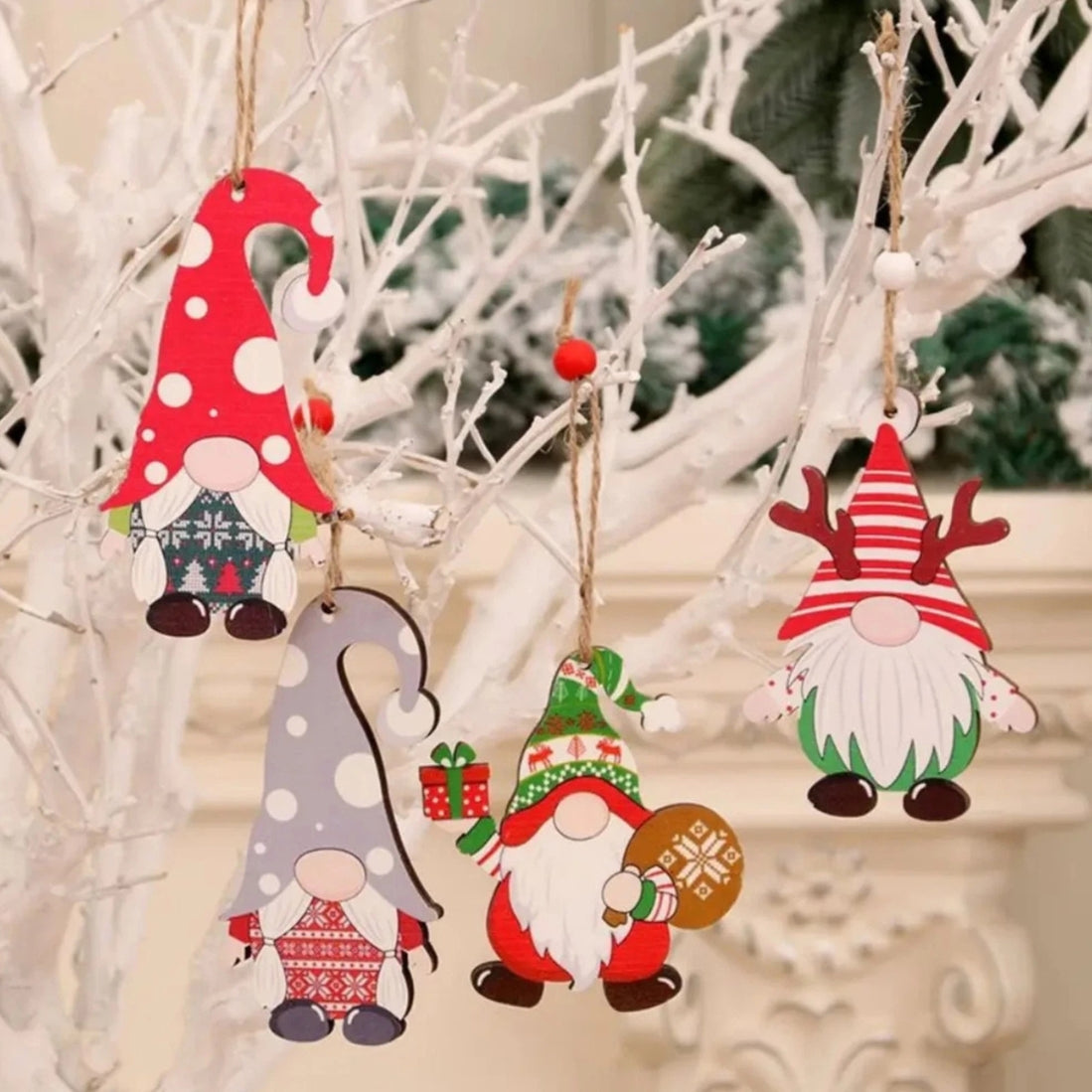 Christmas wooden Santa Claus ornaments