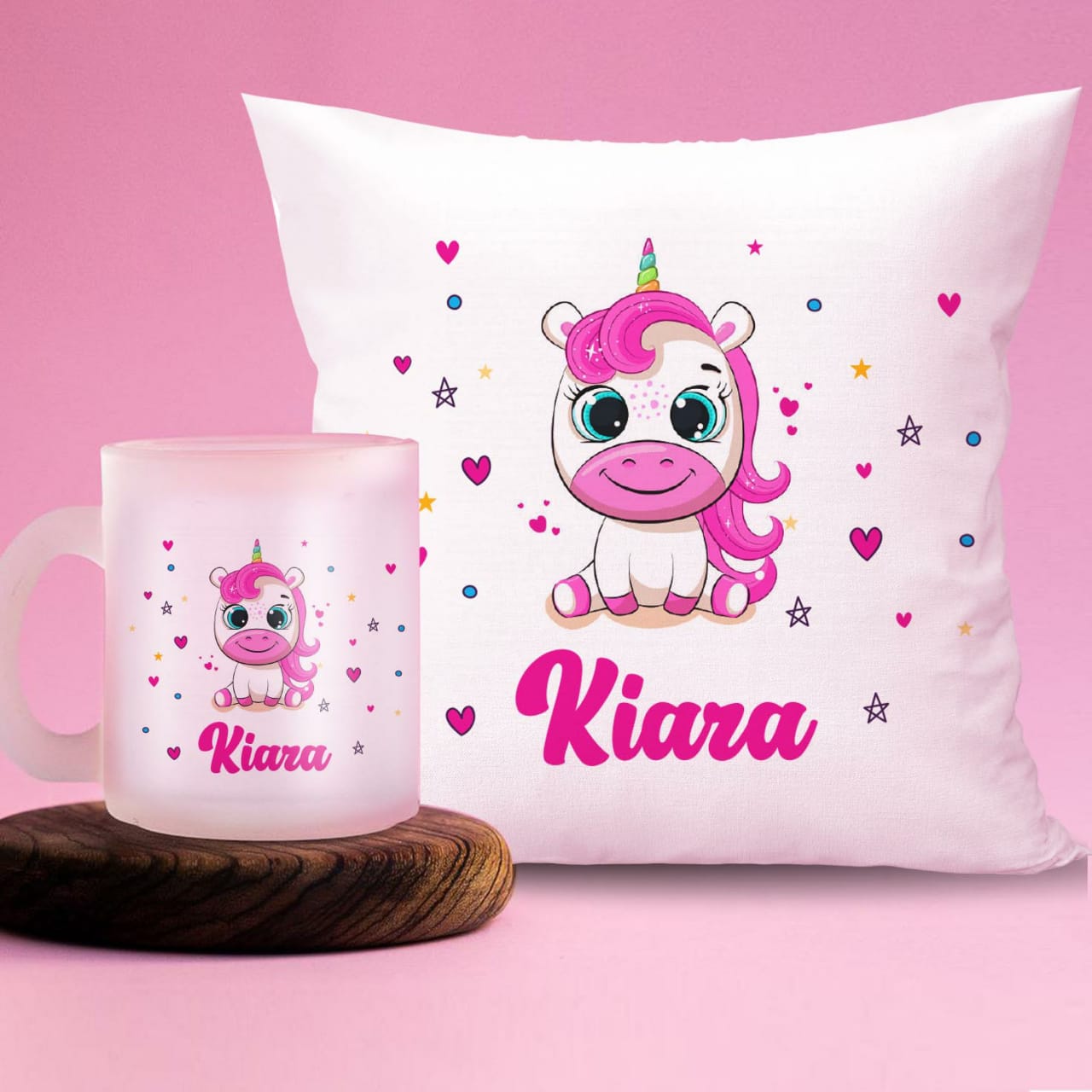 Persoanlised pillow and a mug