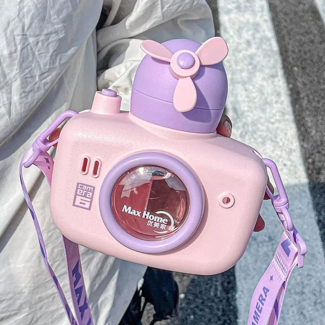 Cute camera sipper bottle